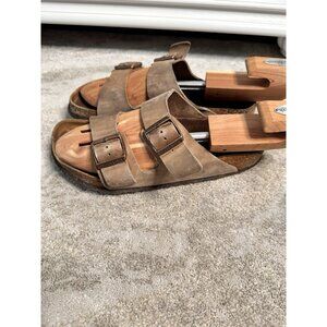 Birkenstock Arizona Womens EU39 US8.8.5 Mens US6.6.5 Wide Sandals Brown Unisex